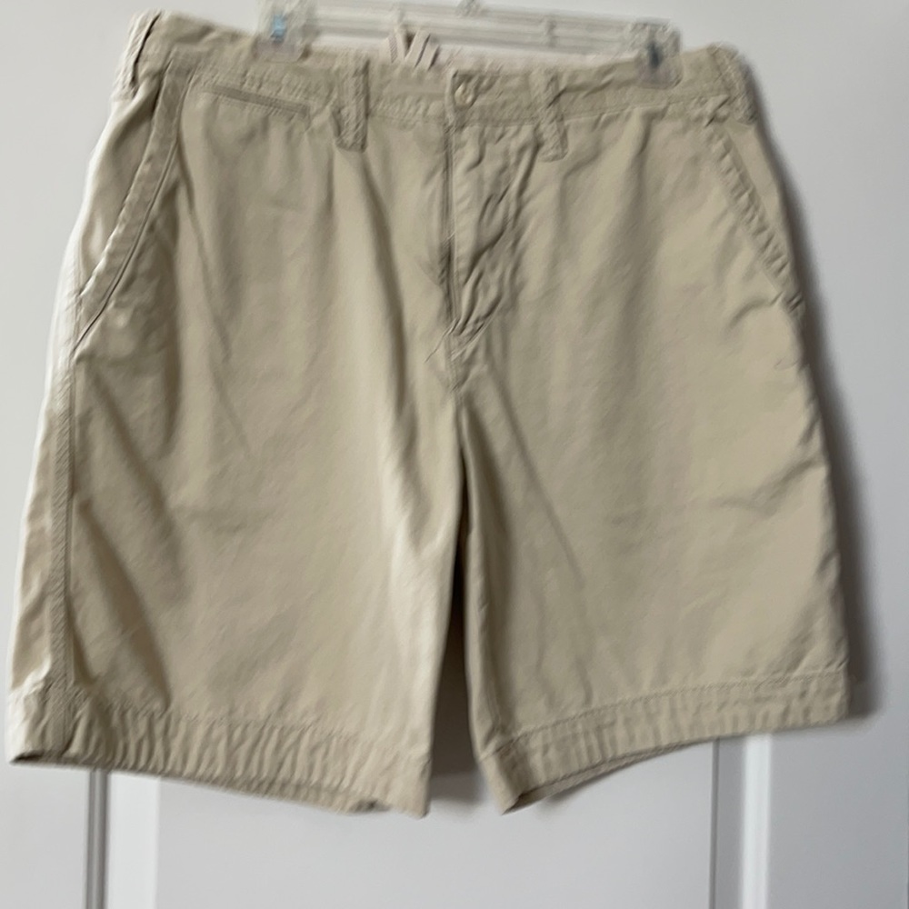 Men’s Ralph Lauren Polo Shorts flat front size 34